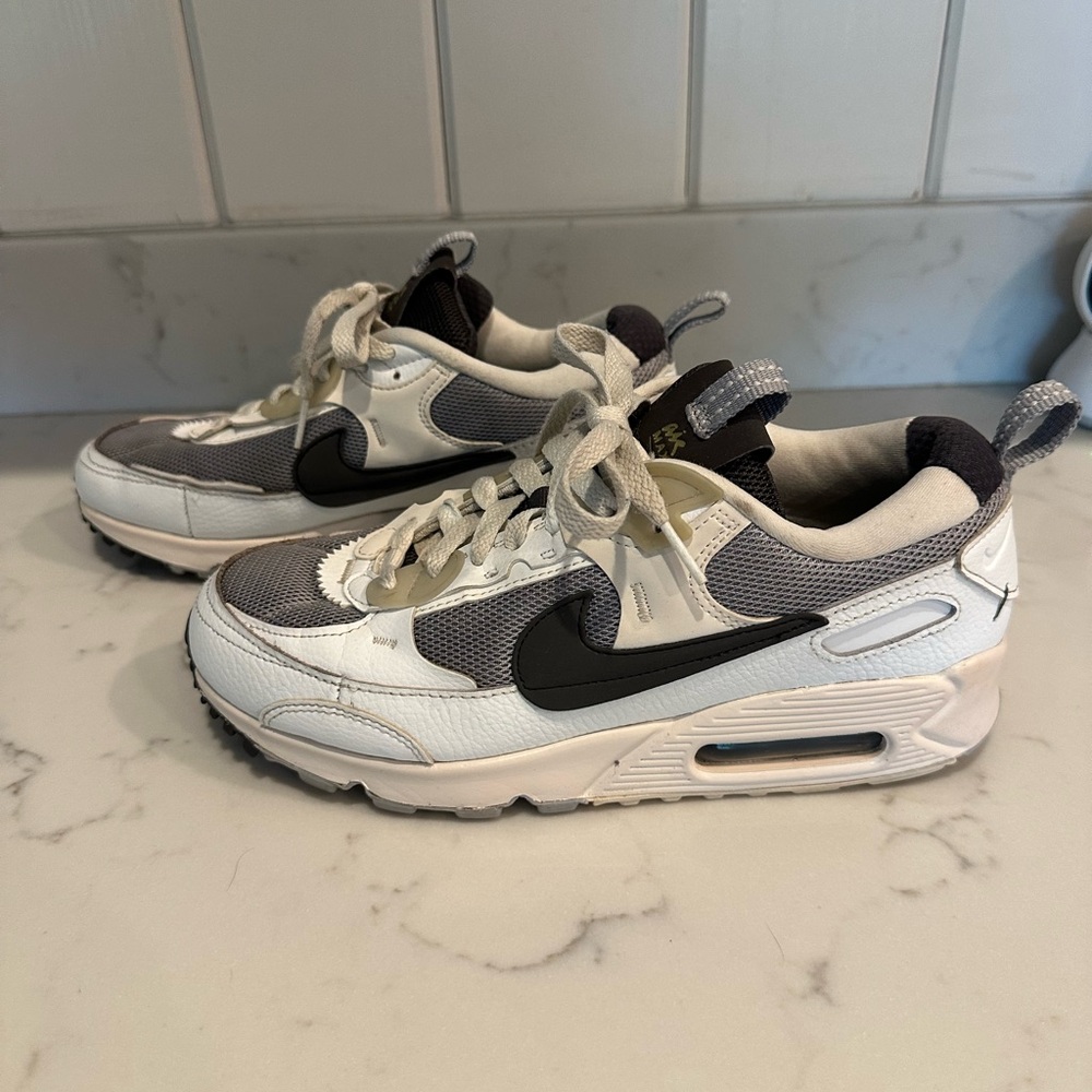 Nike Kids' Black and White Sneakers